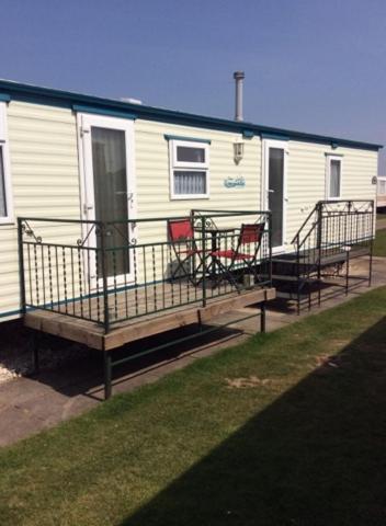 L&G Family Holidays 8 Berth Sealands Familys Only And The Lead Person Must Be Over 30 (Adults Only) Ingoldmells Exterior foto
